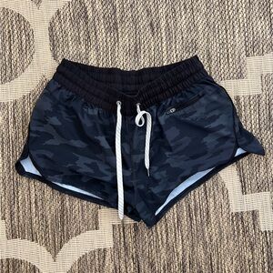 Vuori Clementine shorts
